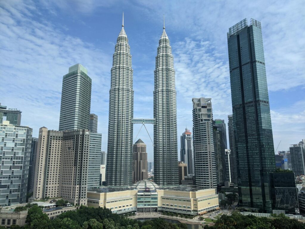 full shot of petronas towers