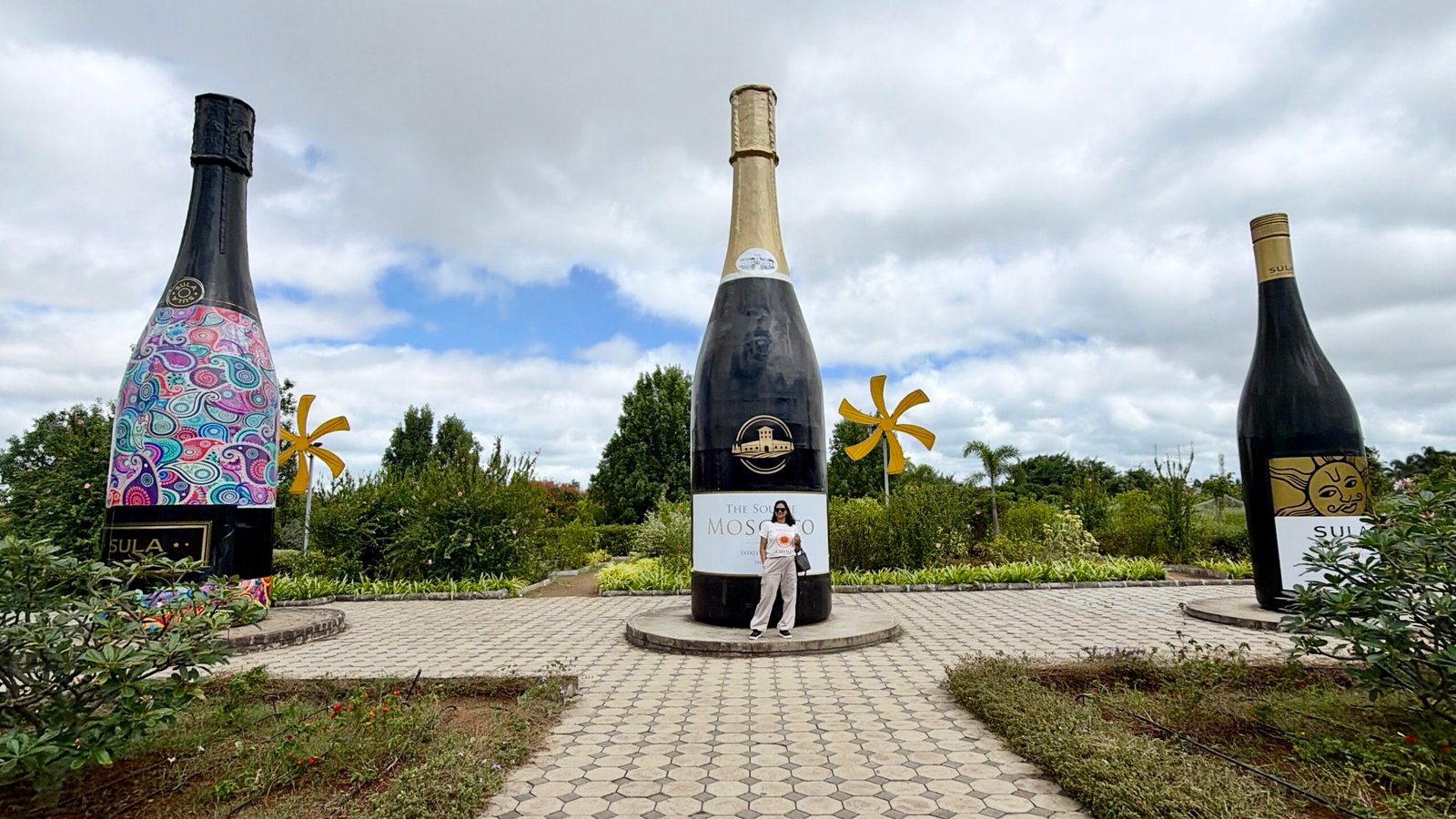 One-day trip to Sula Vineyards